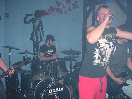EXNI!TO